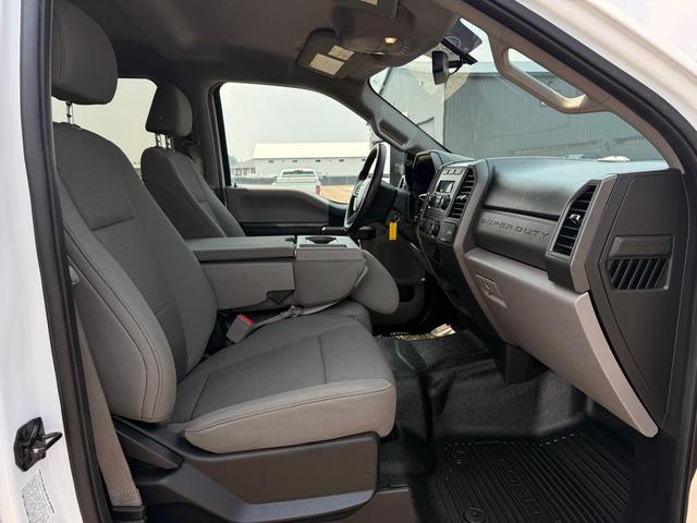 Photo of 2018 White Ford F-350
