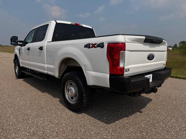 Photo of 2018 White Ford F-350