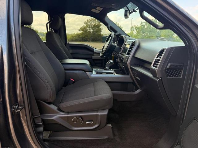 Photo of 2016 Gray Ford F-150