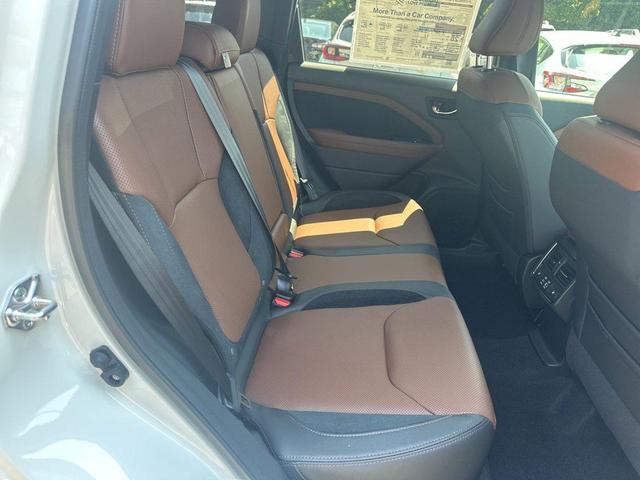Photo of 2025 Crystal White Pearl Subaru Forester