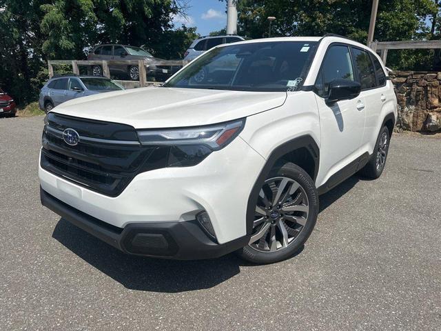 Photo of 2025 Crystal White Pearl Subaru Forester