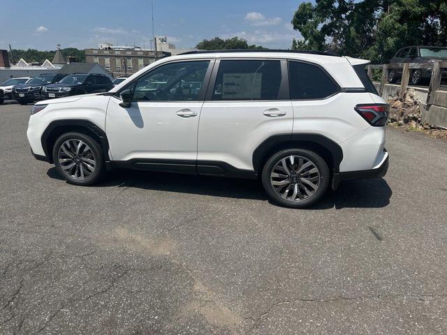 Photo of 2025 Crystal White Pearl Subaru Forester
