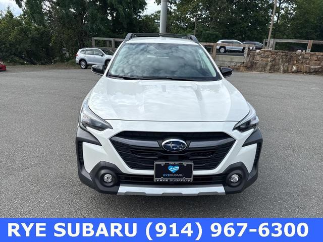 Photo of 2023 Crystal White Pearl Subaru Outback