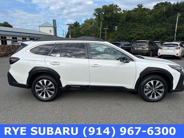 Photo of 2023 Crystal White Pearl Subaru Outback