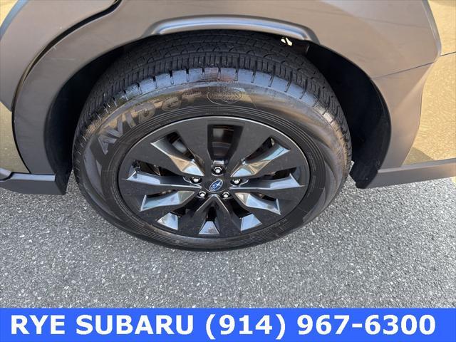 Photo of 2023 Autumn Green Metallic Subaru Outback