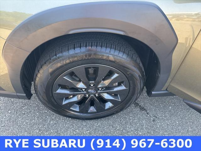 Photo of 2023 Autumn Green Metallic Subaru Outback