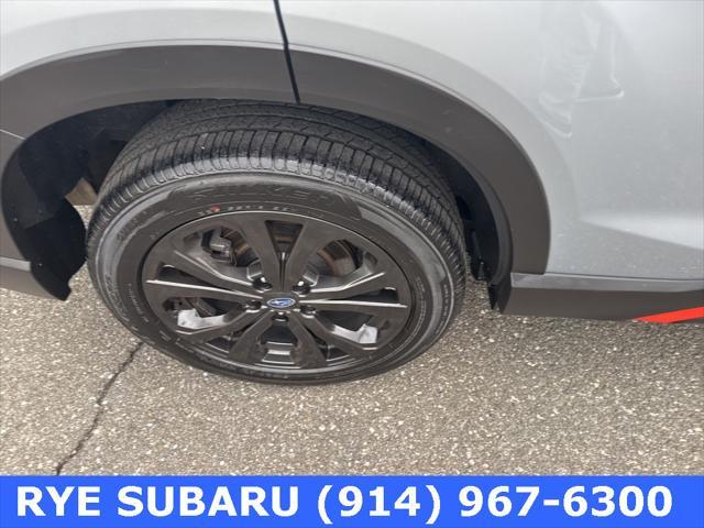 Photo of 2022 Ice Silver Metallic Subaru Forester