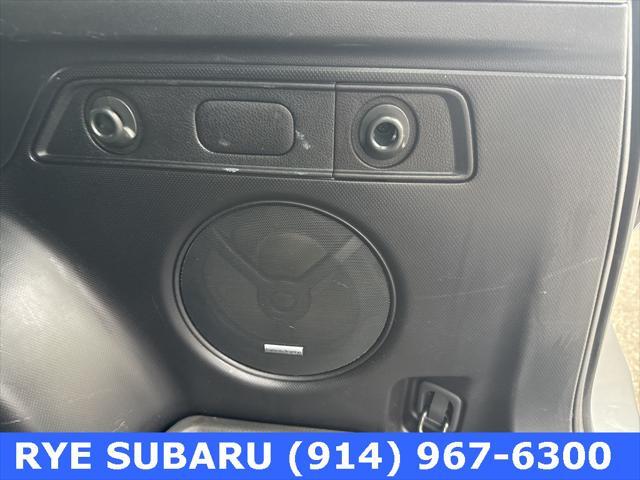 Photo of 2022 Ice Silver Metallic Subaru Forester
