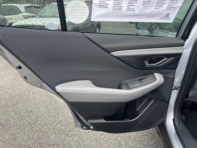 Photo of 2025 Ice Silver Metallic Subaru Outback