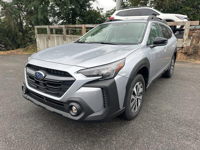 Photo of 2025 Ice Silver Metallic Subaru Outback