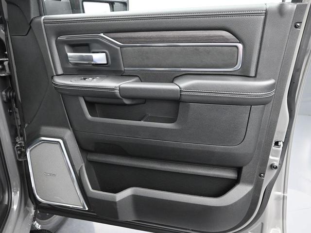 Photo of 2025 Ceramic Gray Clearcoat RAM 2500