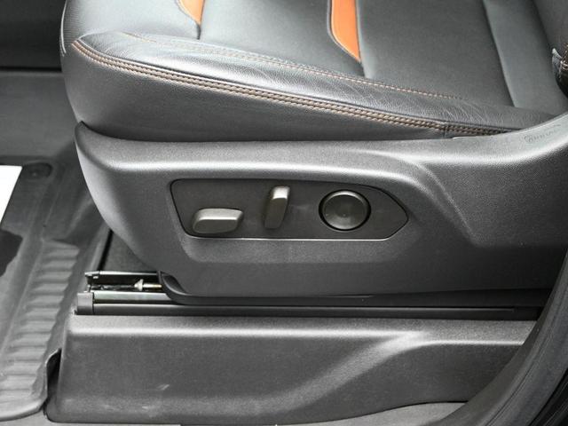 Photo of 2024 Onyx Black GMC Sierra 3500