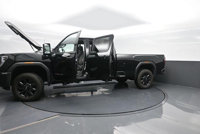 Photo of 2024 Onyx Black GMC Sierra 3500