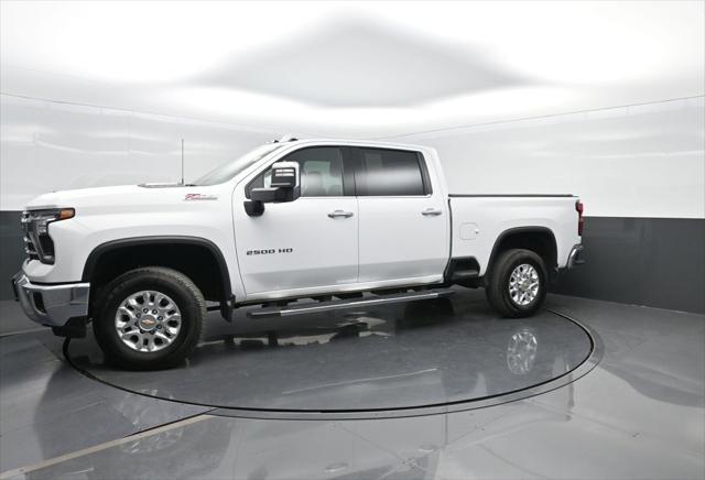 Photo of 2024 Summit White Chevrolet Silverado 2500