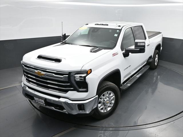 Photo of 2024 Summit White Chevrolet Silverado 2500