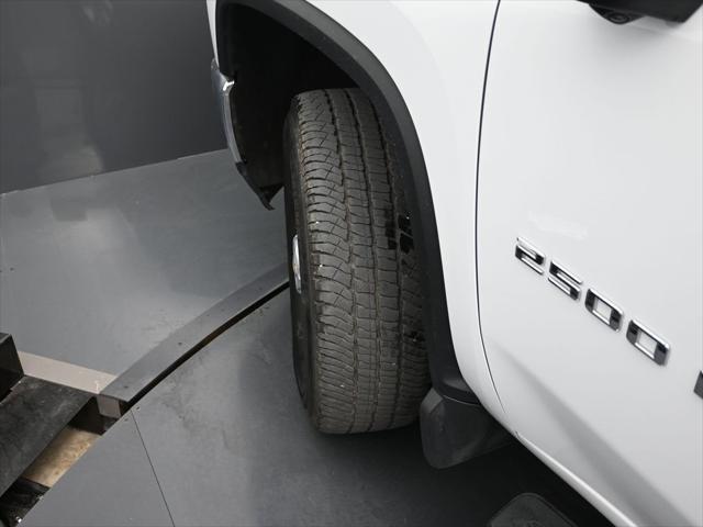 Photo of 2024 Summit White Chevrolet Silverado 2500