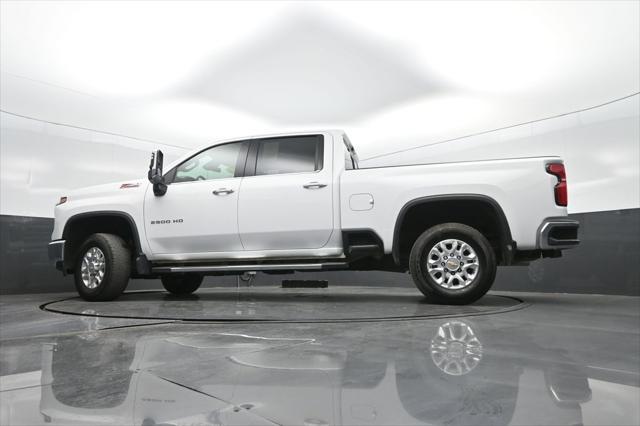 Photo of 2024 Summit White Chevrolet Silverado 2500