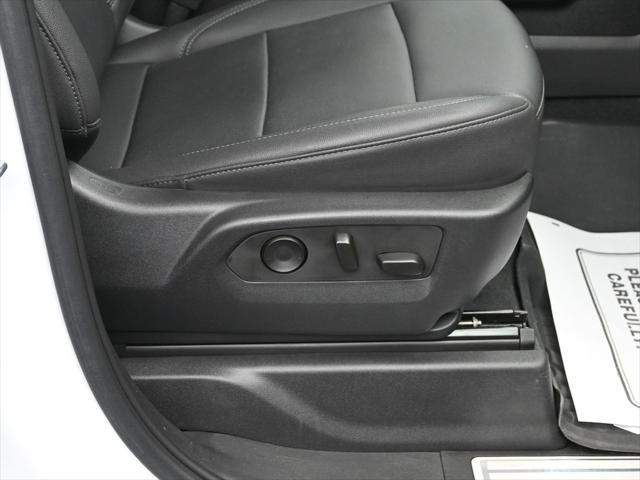 Photo of 2024 Summit White Chevrolet Silverado 2500