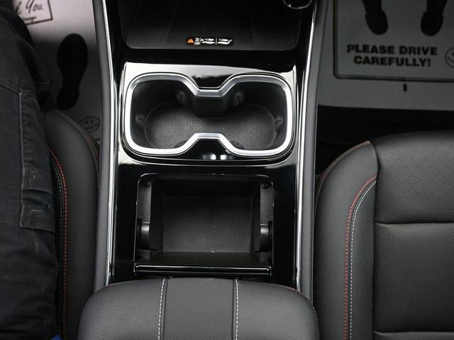 Photo of 2024 Radiant Red Tintcoat Chevrolet Traverse