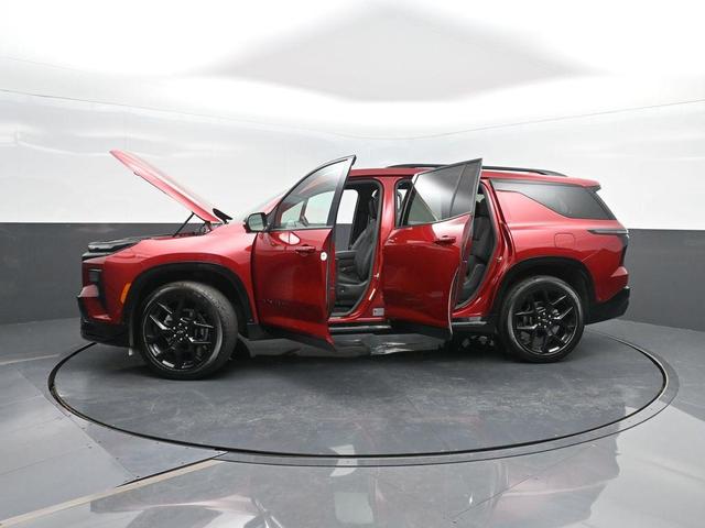 Photo of 2024 Radiant Red Tintcoat Chevrolet Traverse