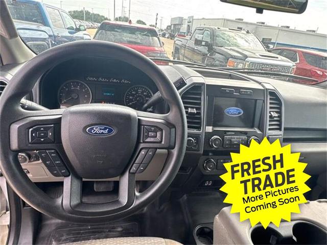 Photo of 2019 Oxford White Ford F-150