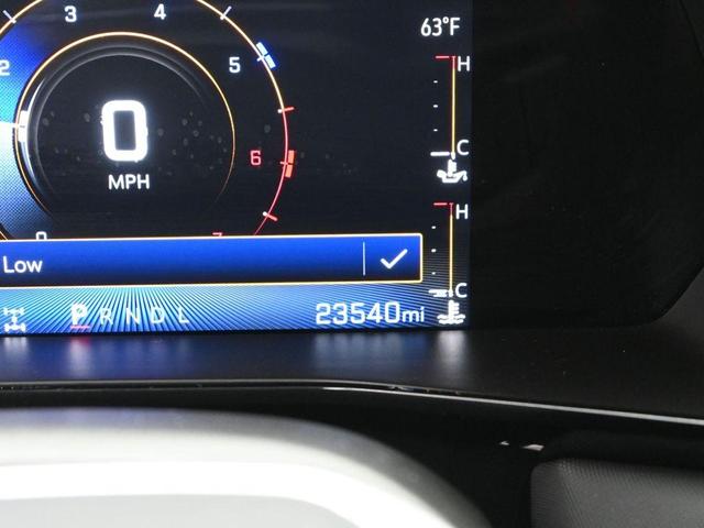 Photo of 2023 Summit White Chevrolet Colorado