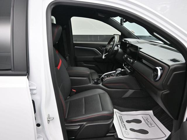 Photo of 2023 Summit White Chevrolet Colorado