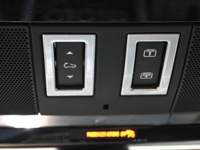 Photo of 2014 Black Land Rover Range Rover Sport