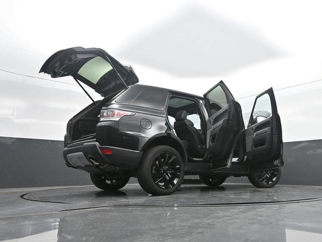 Photo of 2014 Black Land Rover Range Rover Sport