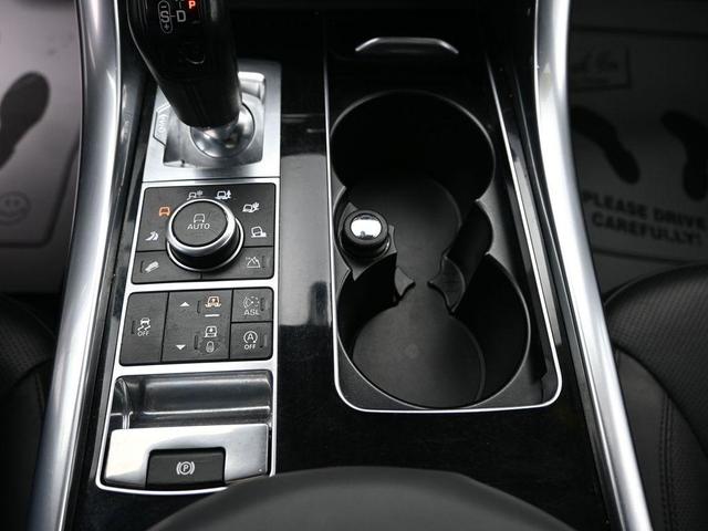 Photo of 2014 Black Land Rover Range Rover Sport