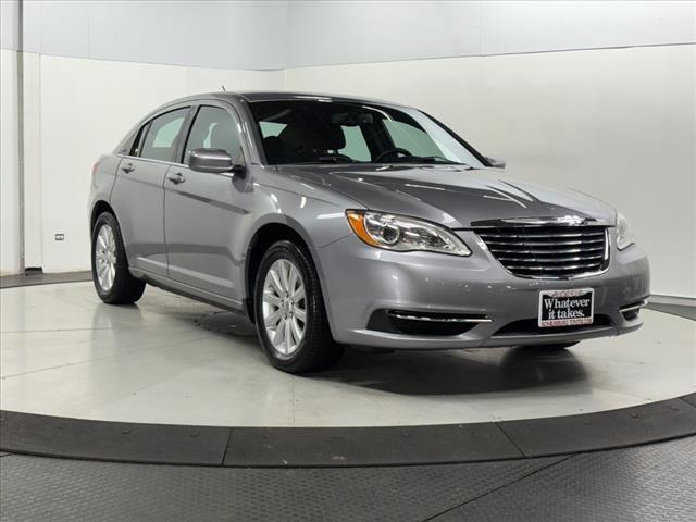 2013 Chrysler 200