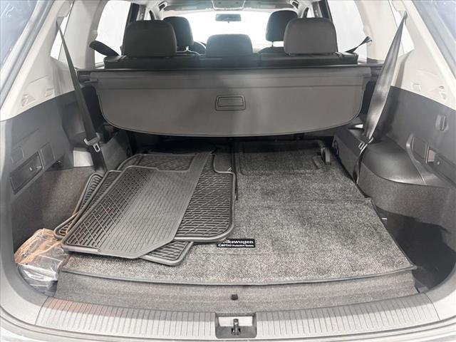 Photo of 2021 Platinum Gray Metallic Volkswagen Tiguan