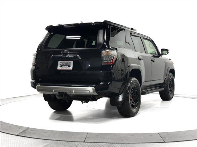 Photo of 2022 Midnight Black Metallic Toyota 4Runner