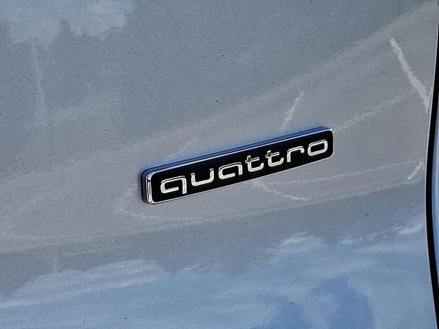 Photo of 2025 Florett Silver Metallic Audi Q5