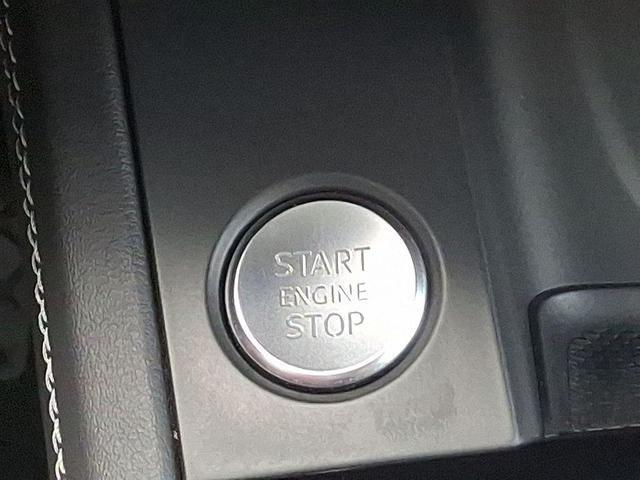 Photo of 2022 Terra Gray Metallic Audi A4