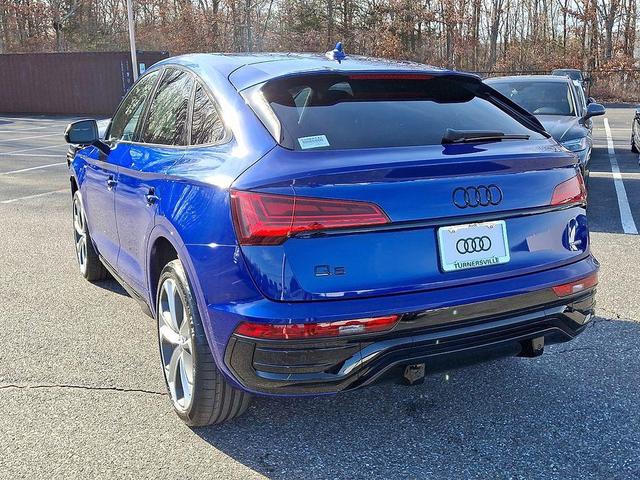 Photo of 2025 Ultra Blue Metallic Audi Q5