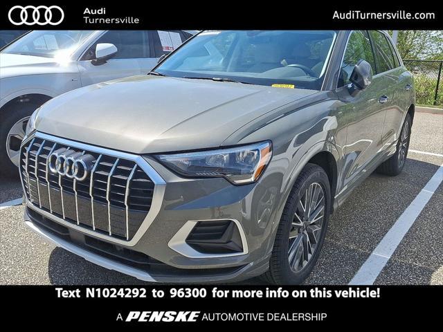 2022 Audi Q3