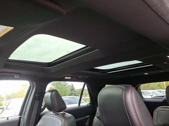 Photo of 2018 Magnetic Metallic Ford Explorer