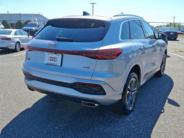 Photo of 2025 Florett Silver Metallic Audi Q5