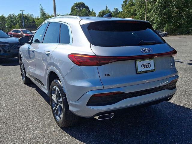Photo of 2025 Florett Silver Metallic Audi Q5