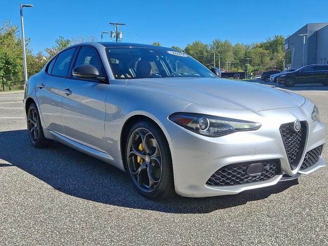 Photo of 2019 Silverstone Gray Metallic Alfa Romeo Giulia