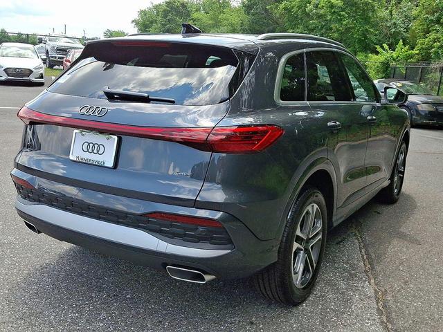 Photo of 2025 Tambora Gray Metallic Audi Q5