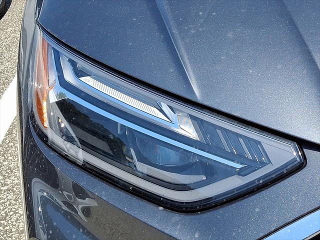 Photo of 2022 Daytona Gray Pearl Audi Q5