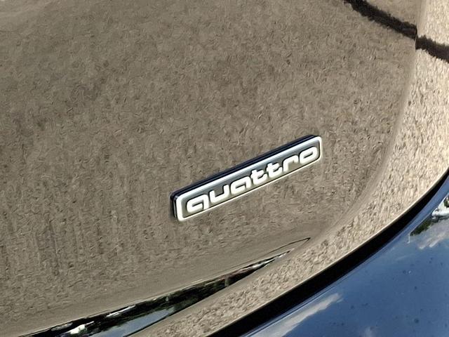 Photo of 2025 Mythos Black Metallic Audi Q5