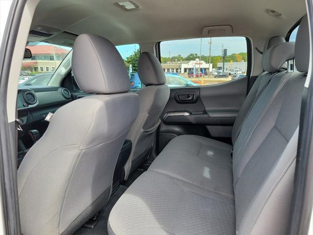 Photo of 2023 White Toyota Tacoma