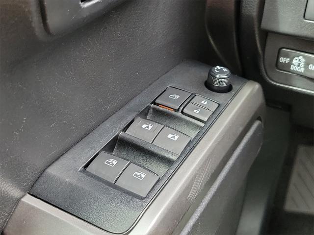 Photo of 2023 White Toyota Tacoma