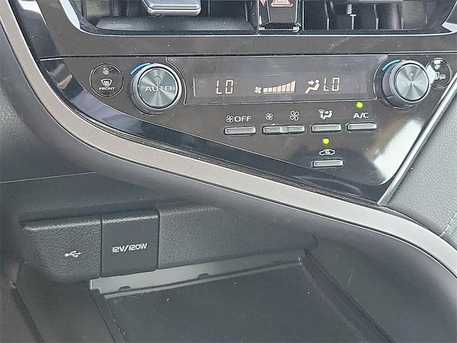 Photo of 2023 Silver Toyota Camry