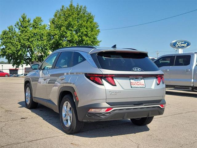 Photo of 2024 Shimmering Silver Hyundai TUCSON