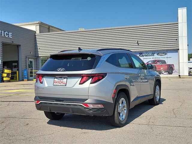 Photo of 2024 Shimmering Silver Hyundai TUCSON