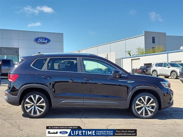 Photo of 2024 Black Volkswagen Taos